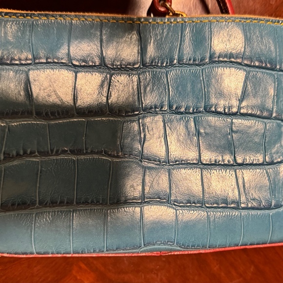 Dooney&Bourkey wallet crossbody & Coach Wristlet - Picture 5 of 6